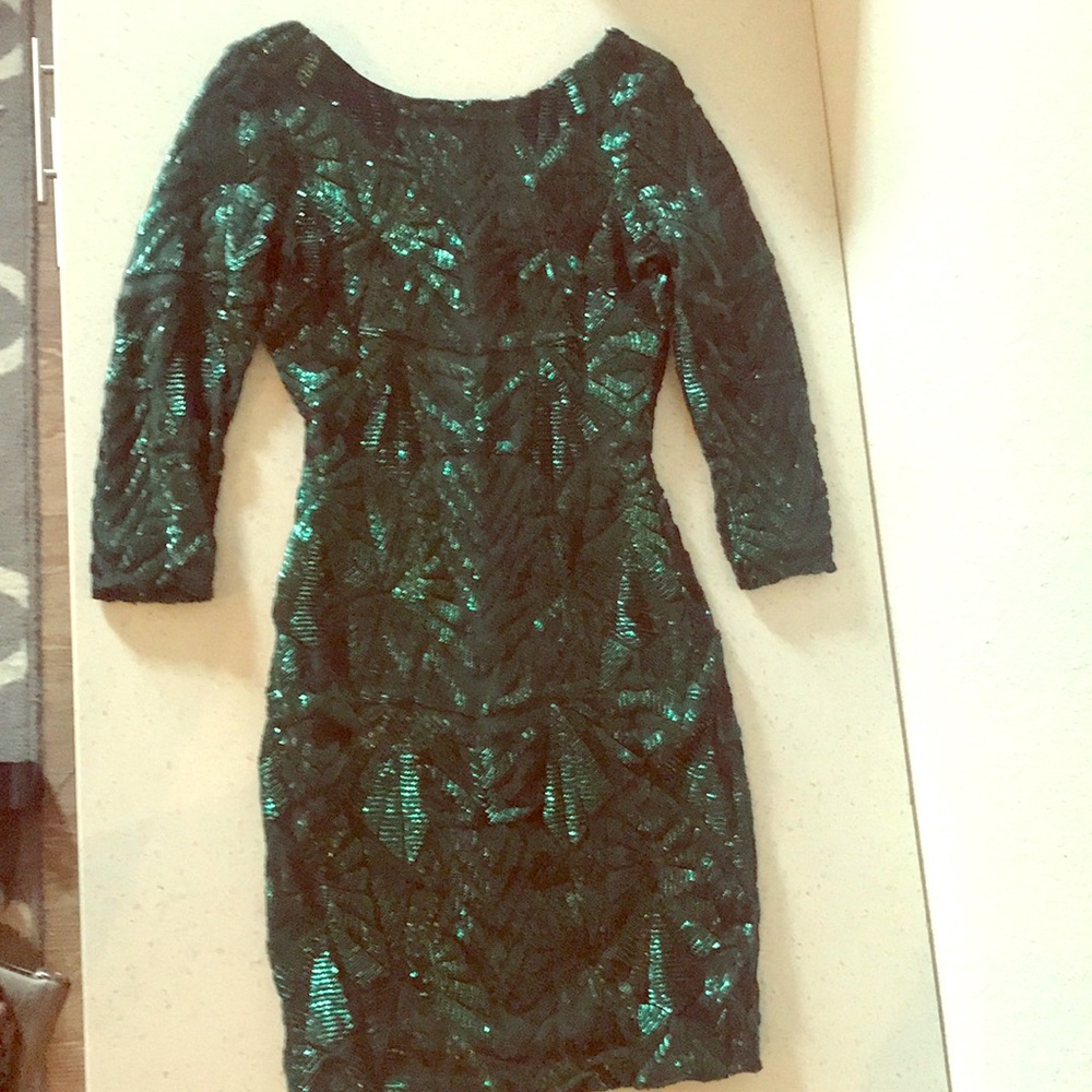 Green Gianni Bini sequin party dress